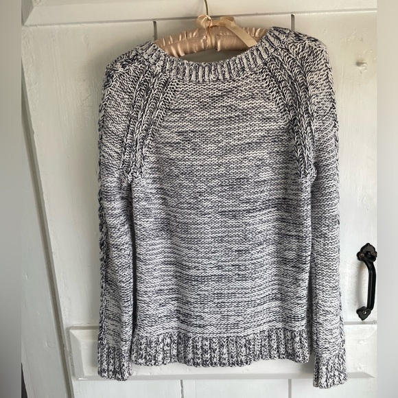 GAP raglan cable knit sweater navy/white - Picture 7 of 13